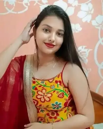 Call Girl in Fort Area